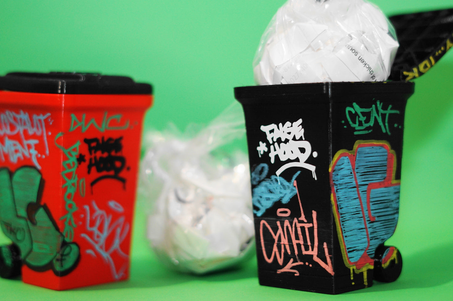 Big TAG. Table Dumpster - FALSEHOOD.