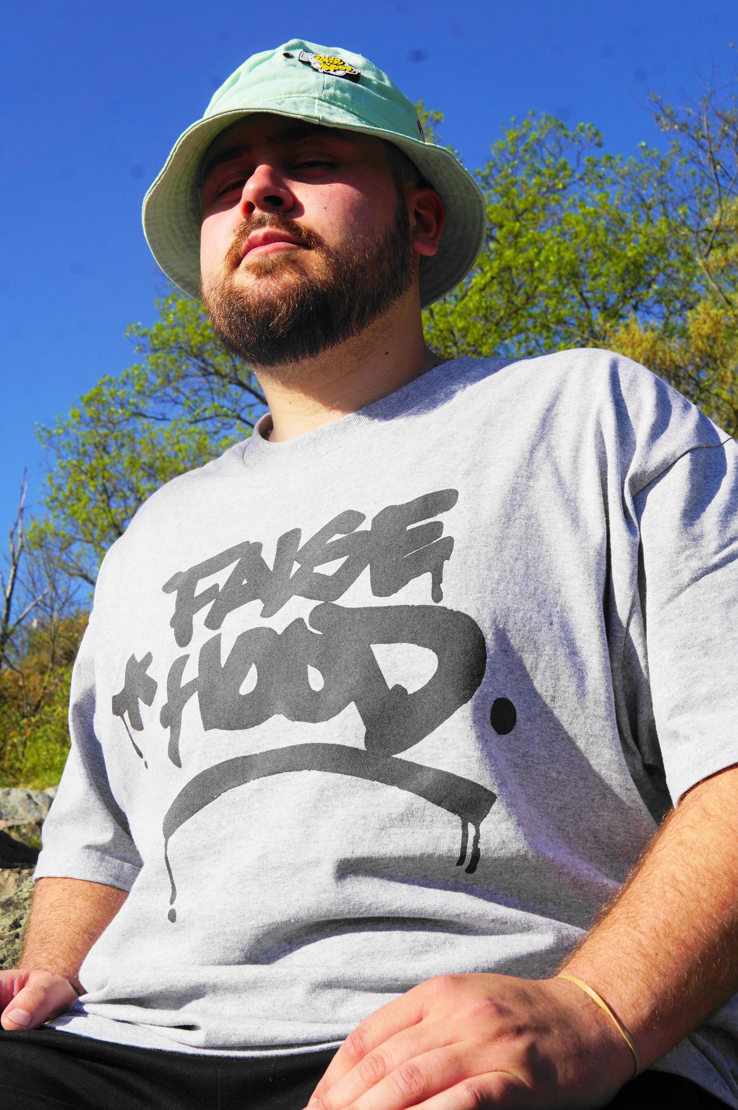 The Super BIG TAG. Tee - FALSEHOOD.