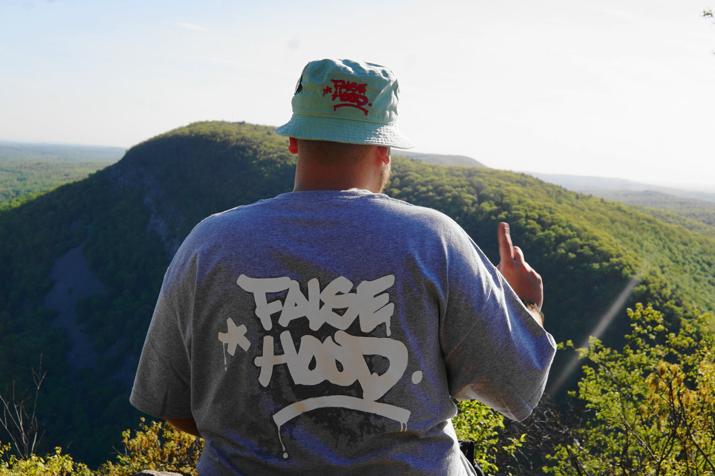 The Super BIG TAG. Tee - FALSEHOOD.