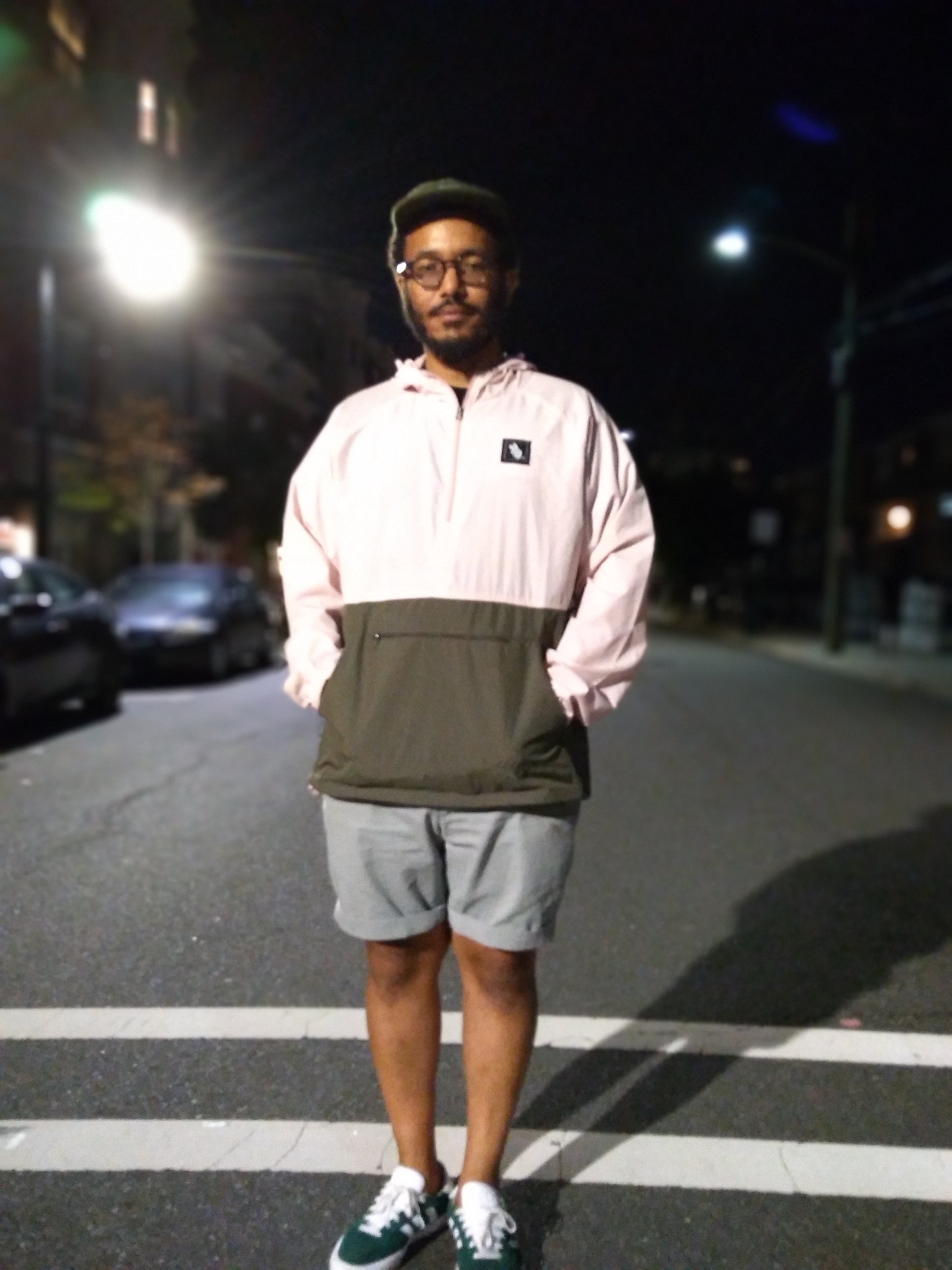 FINGERS TOGETHER. Quarter-Zip Pullover Windbreaker - FALSEHOOD.