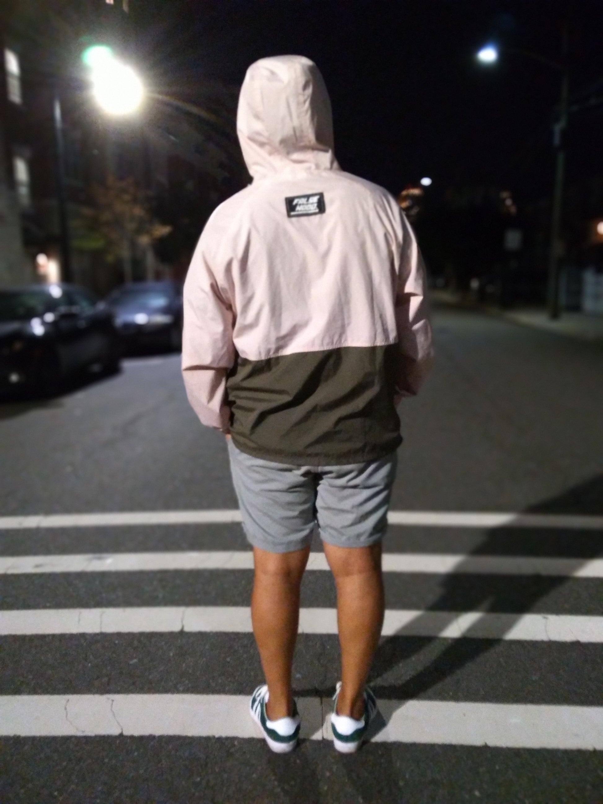 FINGERS TOGETHER. Quarter-Zip Pullover Windbreaker - FALSEHOOD.