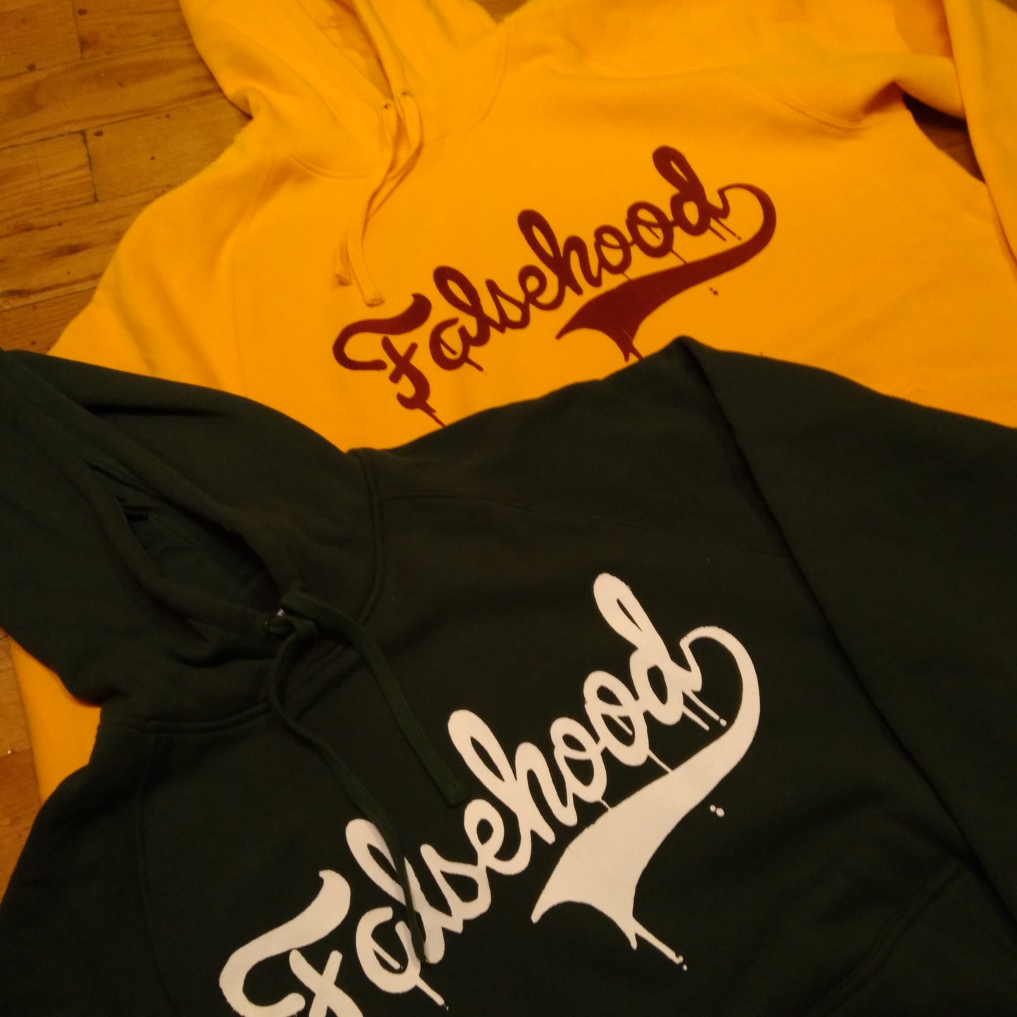 The Script TAG. Hoody - FALSEHOOD.