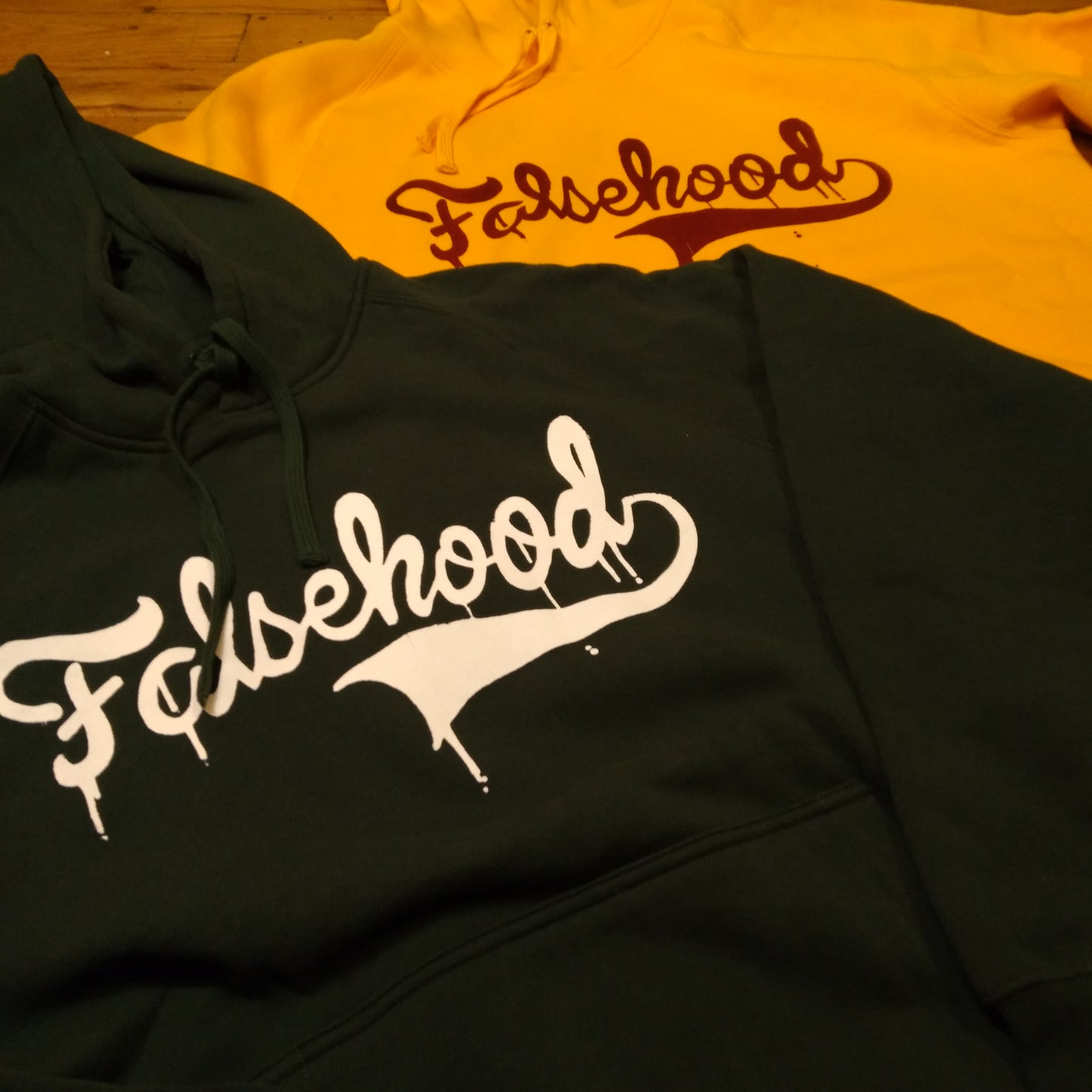 The Script TAG. Hoody - FALSEHOOD.