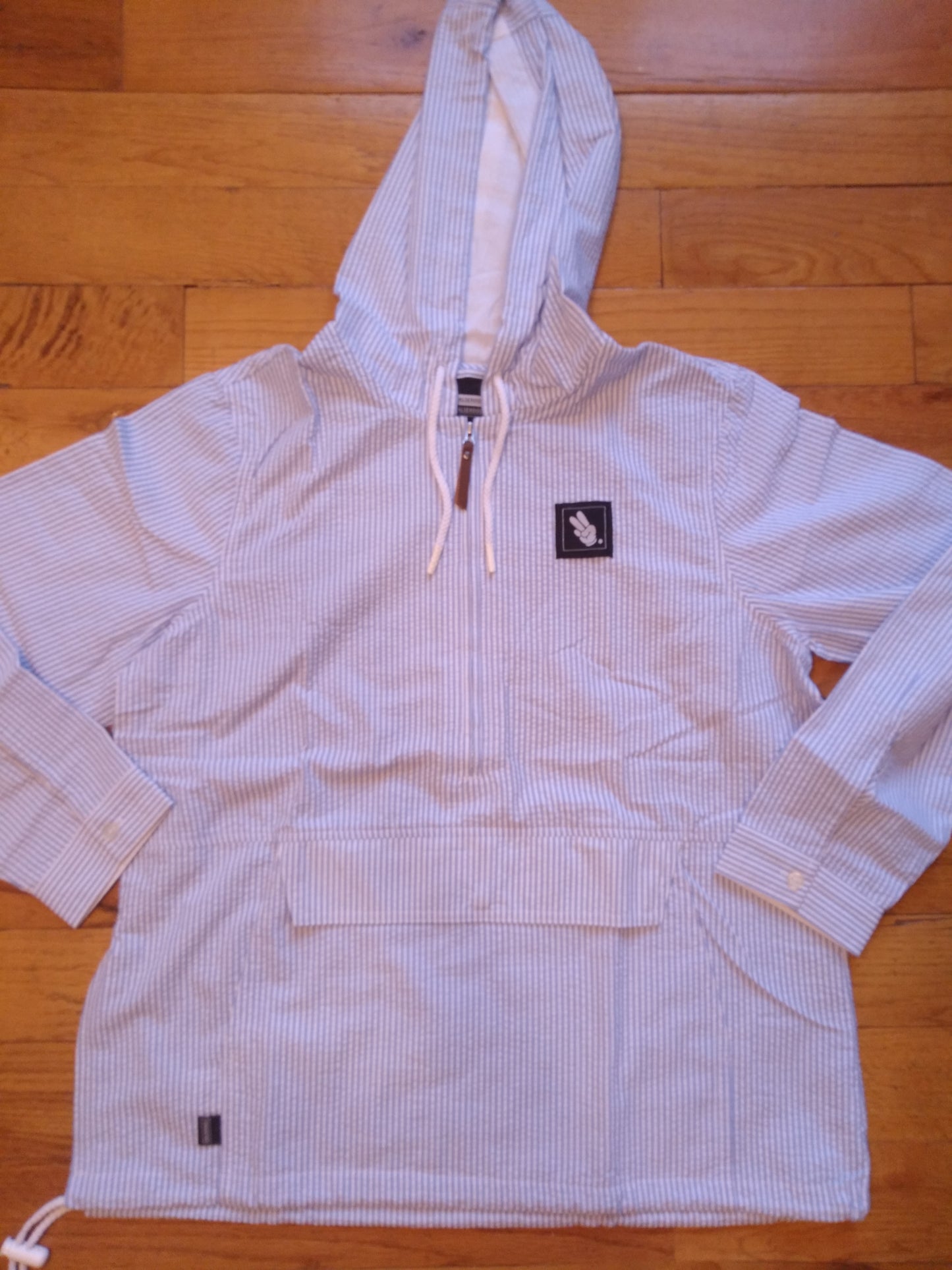 WMNS - FINGERS TOGETHER. Quarter-Zip Seersucker Pullover Jacket - FALSEHOOD.