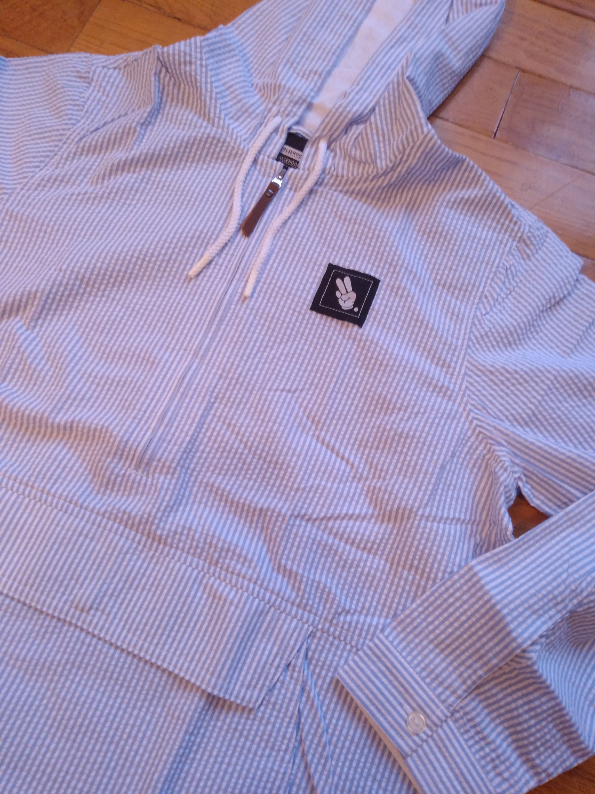 WMNS - FINGERS TOGETHER. Quarter-Zip Seersucker Pullover Jacket - FALSEHOOD.