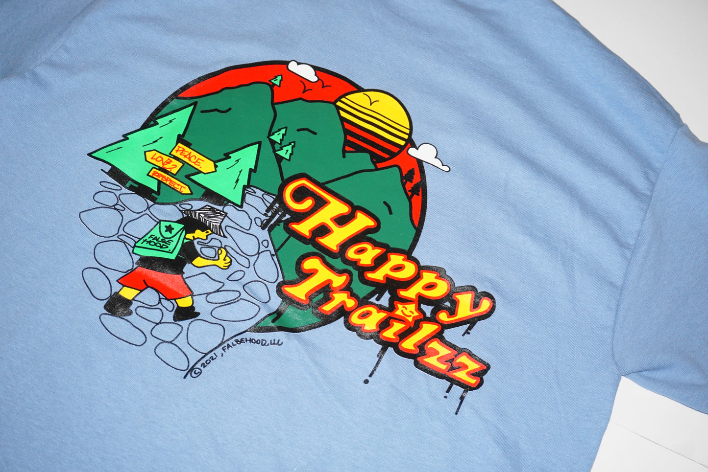 Happy Trailzz © Tee - FALSEHOOD.