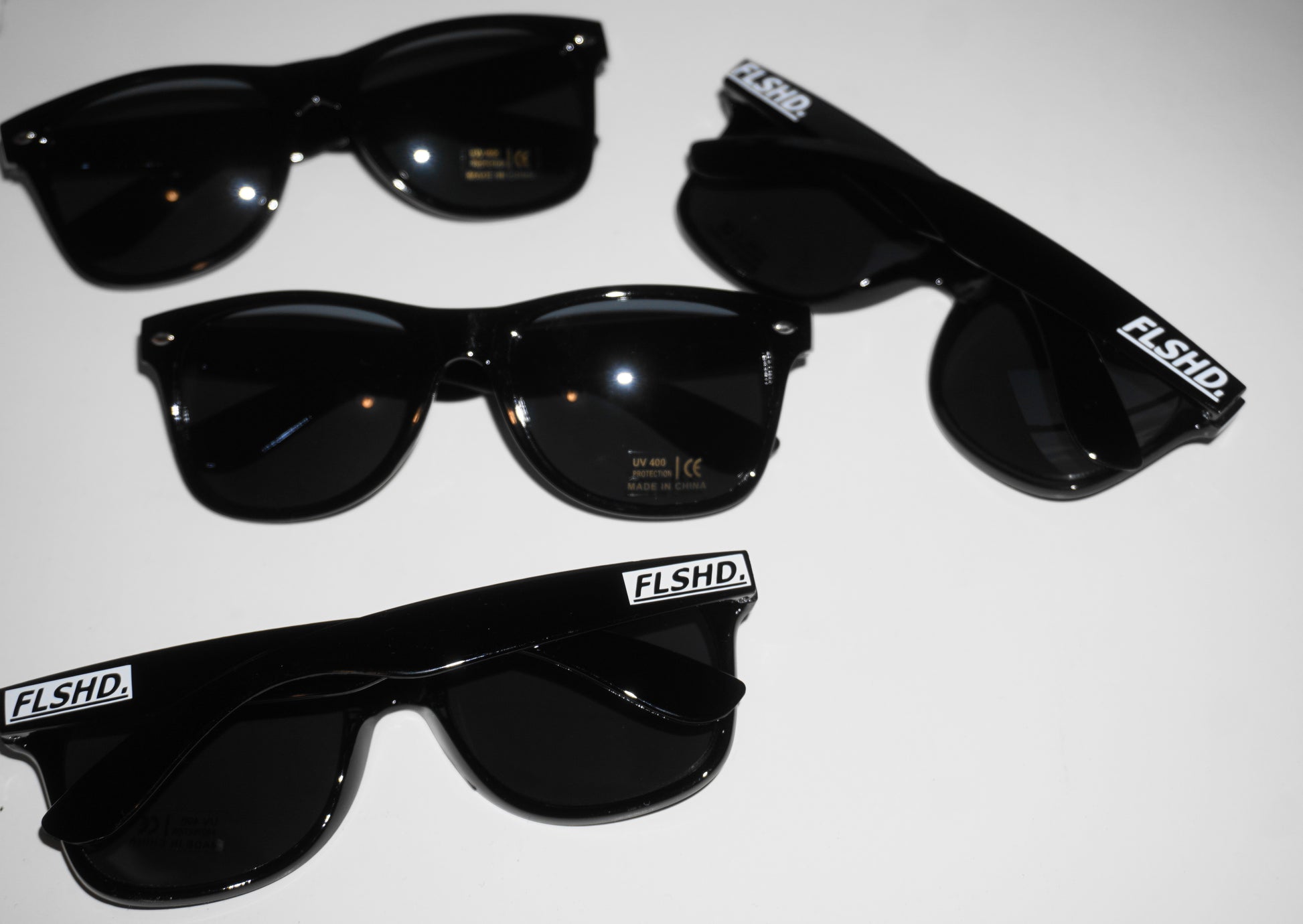 FLSHD. Box Logo Sunglasses - FALSEHOOD.