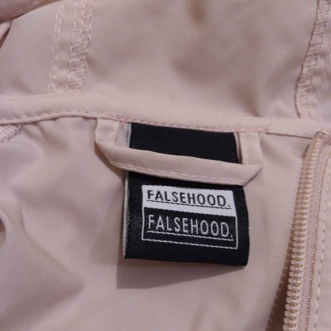 FINGERS TOGETHER. Quarter-Zip Pullover Windbreaker - FALSEHOOD.