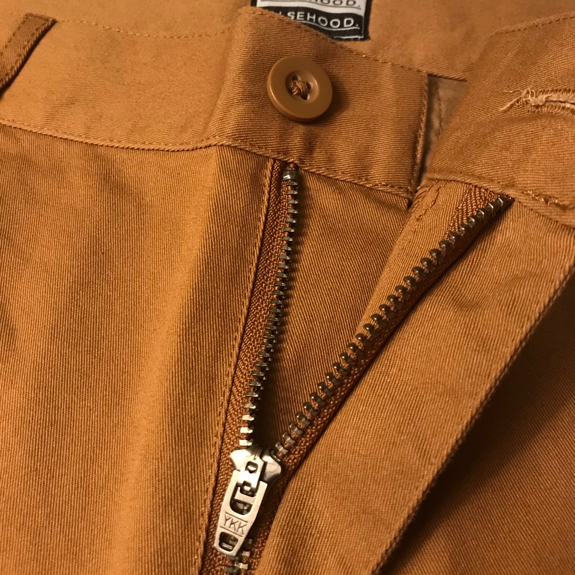 The Racer Logo Chino Pants - FALSEHOOD.