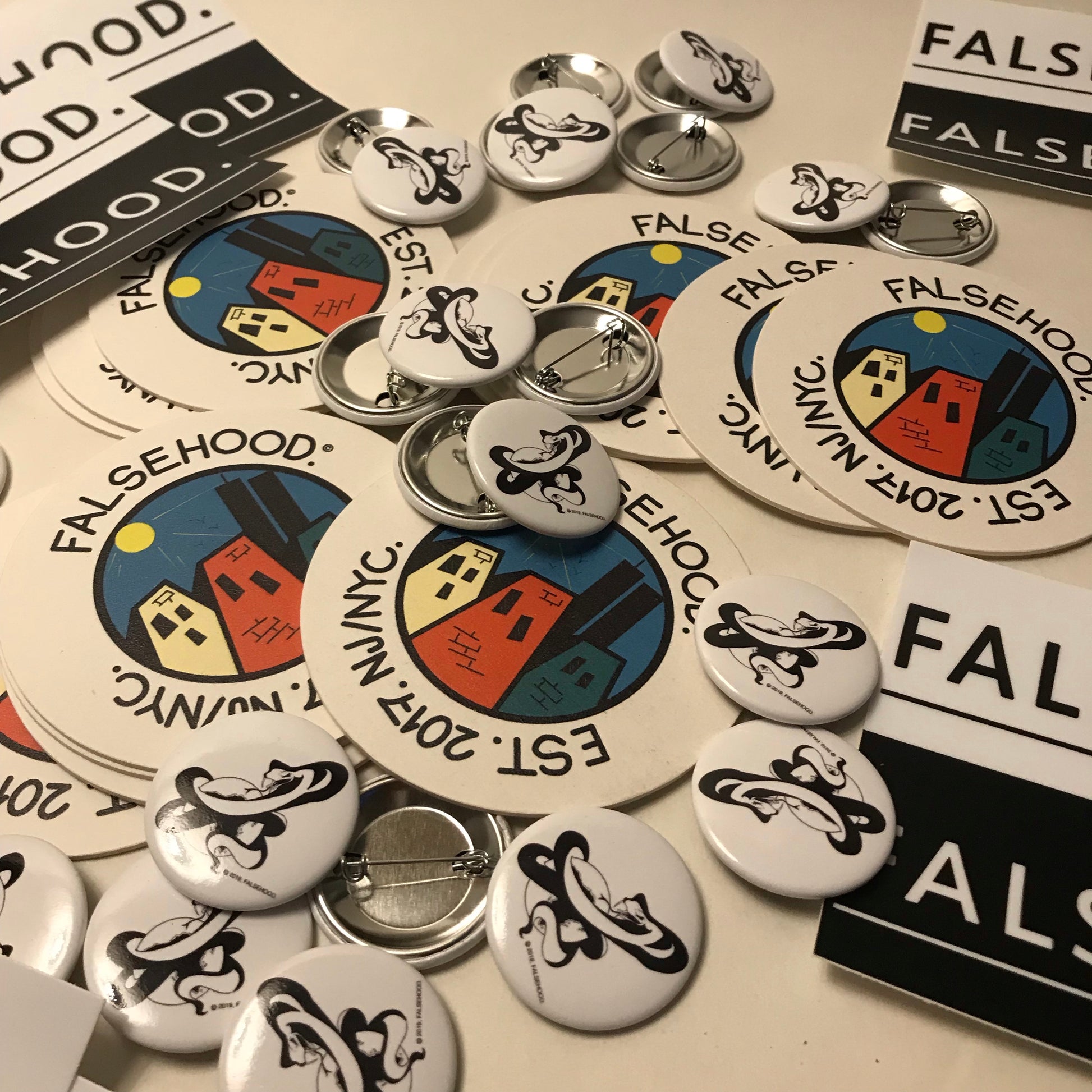 Accessories Pack. - FALSEHOOD.