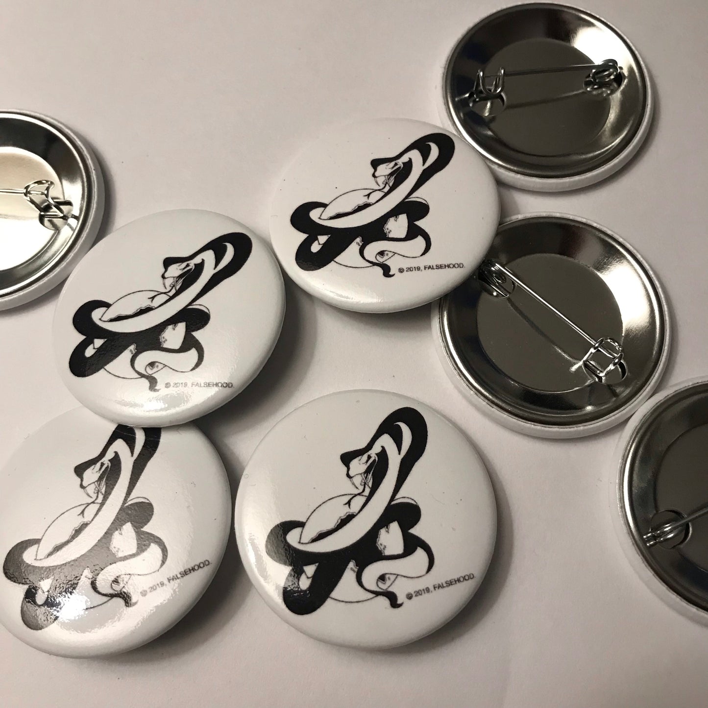 Accessories Pack. - FALSEHOOD.