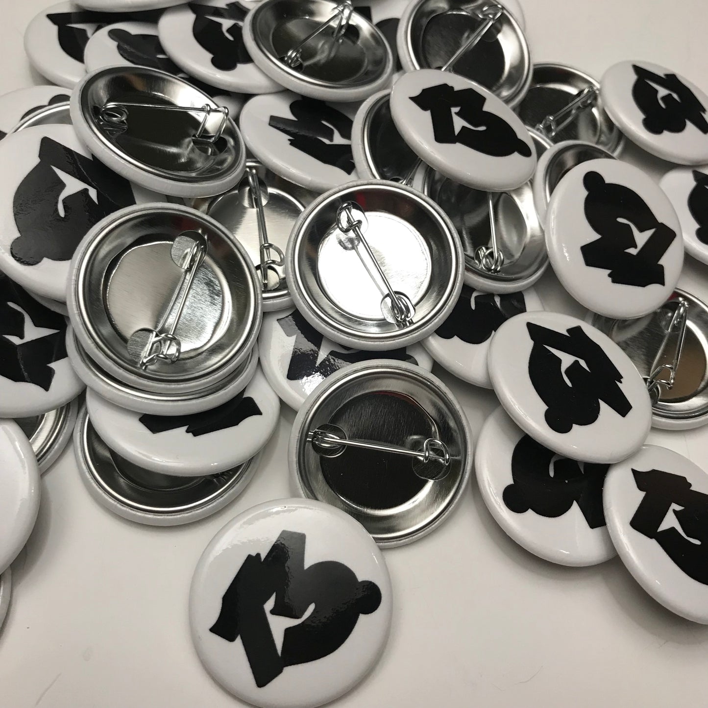 Accessories Pack. - FALSEHOOD.