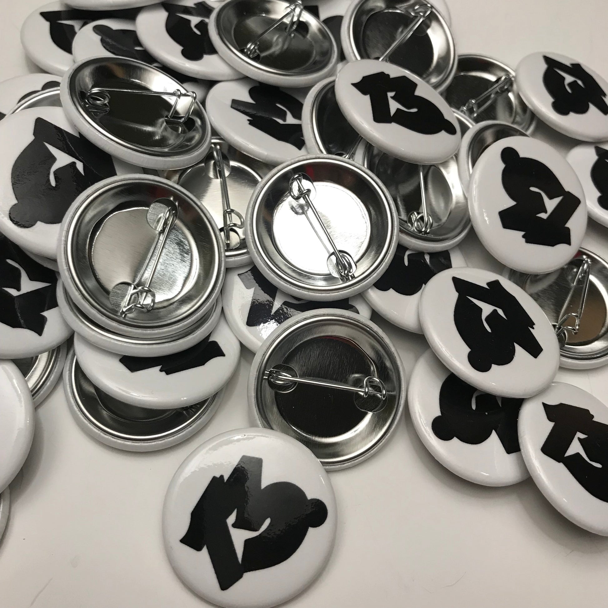 Accessories Pack. - FALSEHOOD.