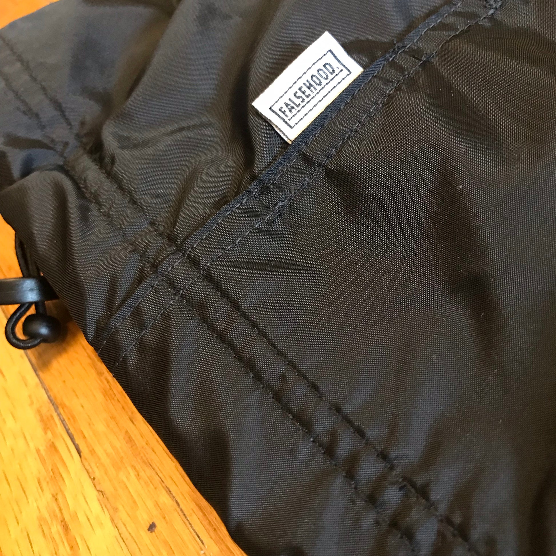 MIND OVER MATTER. Quarter-Zip Pullover Jacket - FALSEHOOD.