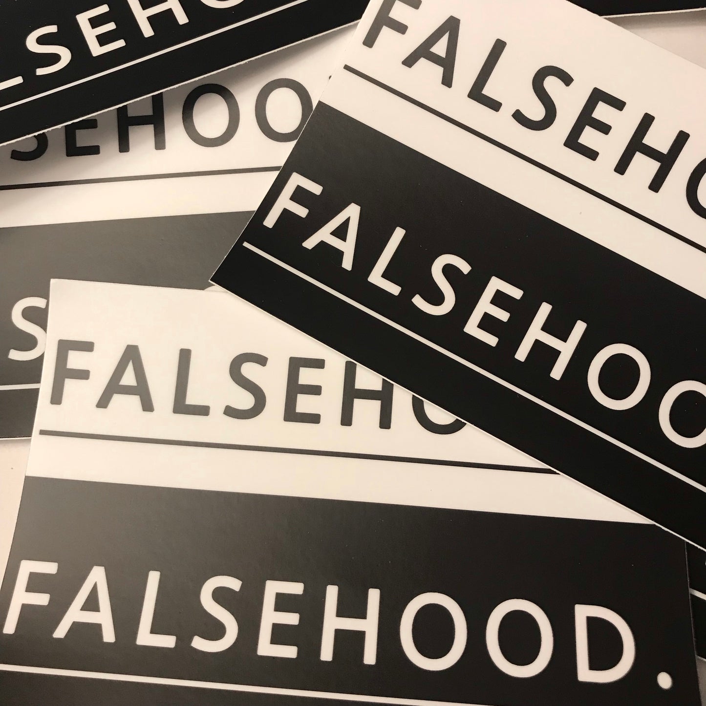 Accessories Pack. - FALSEHOOD.