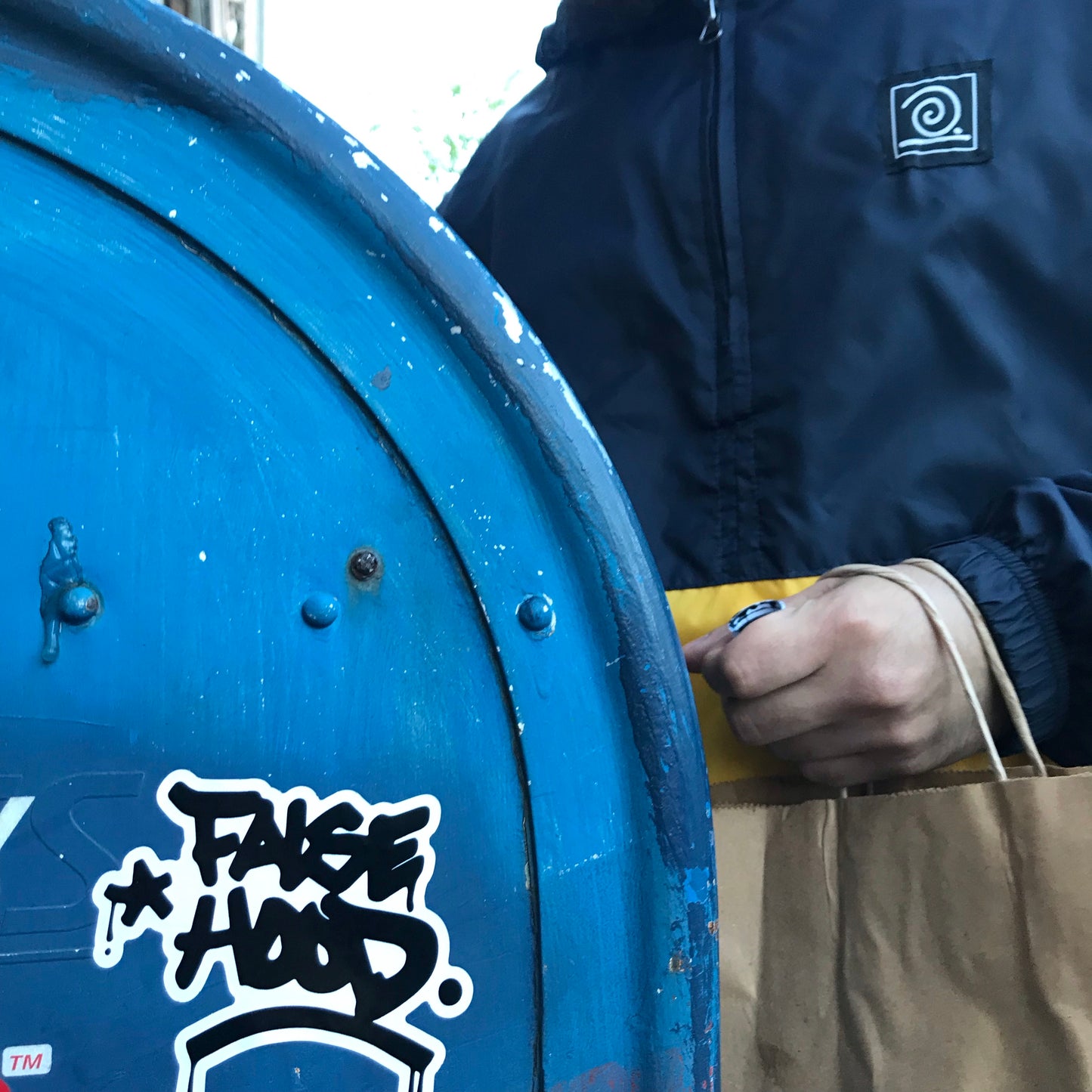 MIND OVER MATTER. Quarter-Zip Pullover Jacket - FALSEHOOD.