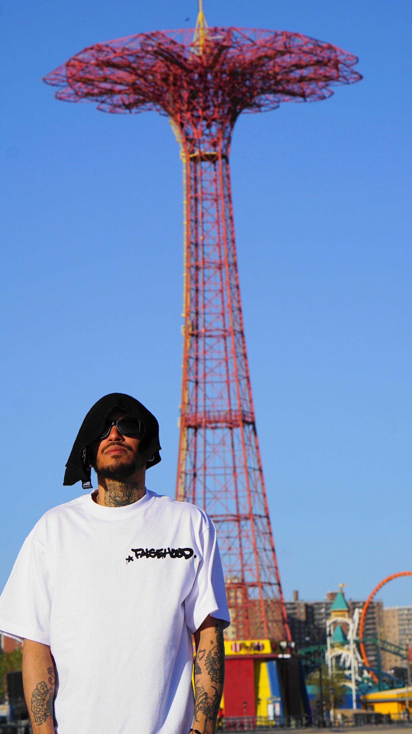 The Big TAG. Runner Tee - FALSEHOOD.