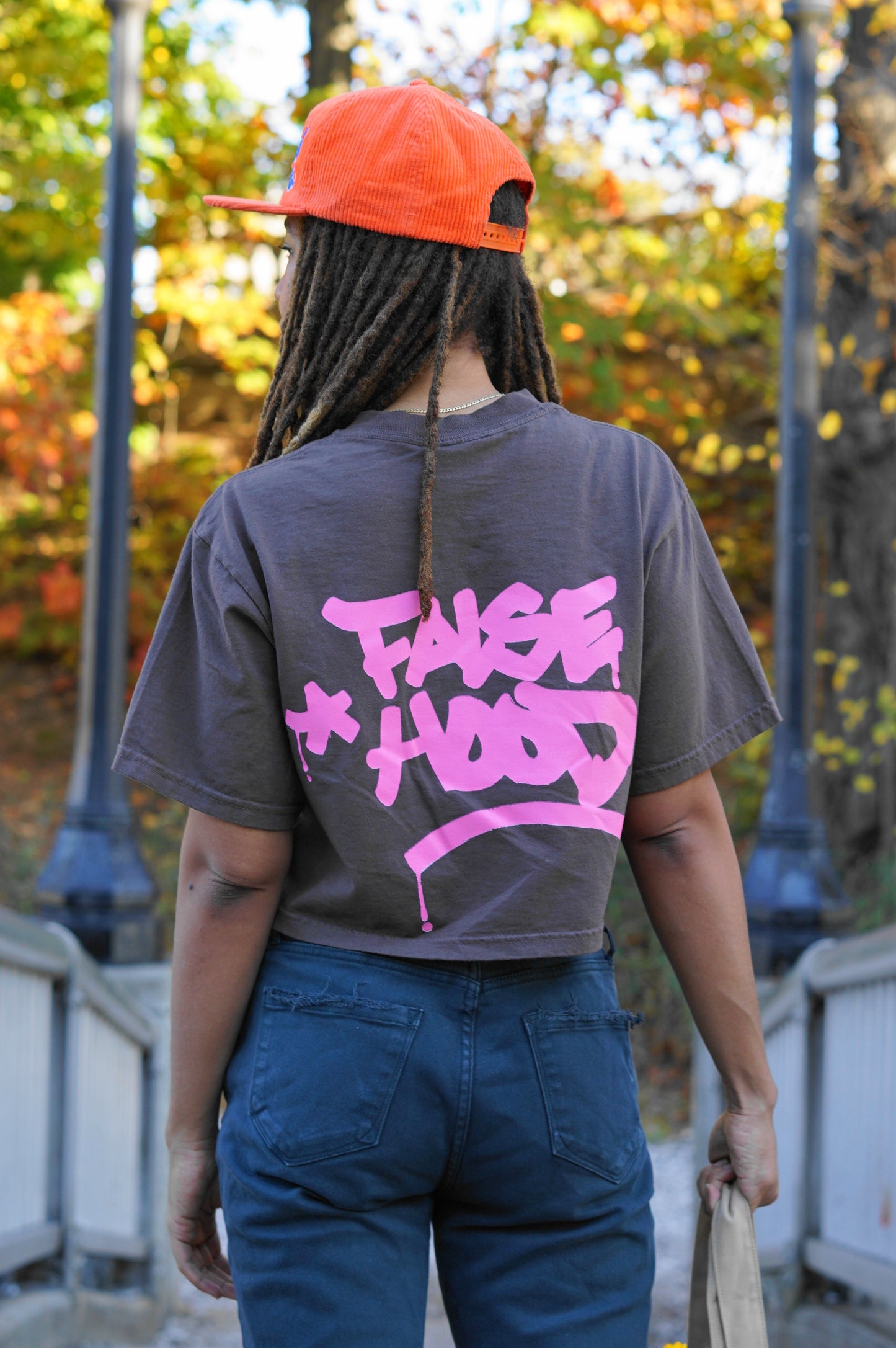 WMNS - The Big TAG. Heavy Crop-Top Tee